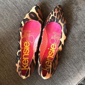 Kenzie Girl Leopard Flats